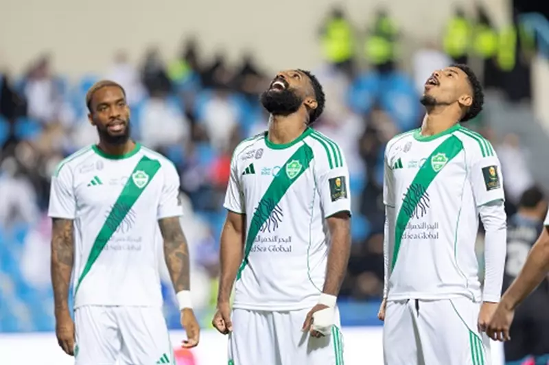 باكتساح الباطن.. أهلي جدة إلى ربع نهائي كأس الملك باكتساح الباطن.. أهلي جدة إلى ربع نهائي كأس الملك