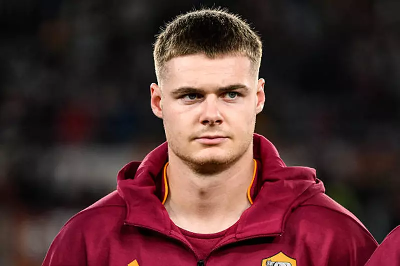 تقارير: الإصابة تبعد مهاجم روما عن الملاعب لأسبوعين تقارير: الإصابة تبعد مهاجم روما عن الملاعب لأسبوعين