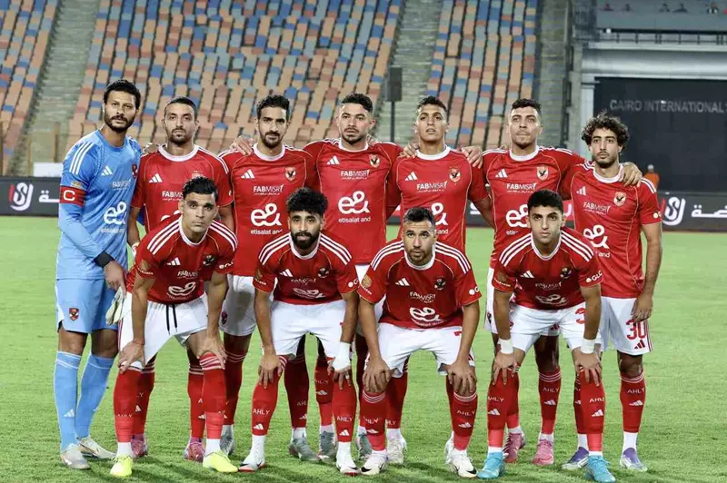 توروب يعلن قائمة الأهلي لمواجهة الاتحاد في الدوري