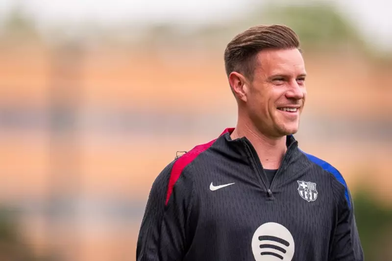 تير شتيجن يفتح باب الرحيل عن برشلونة تير شتيجن يفتح باب الرحيل عن برشلونة