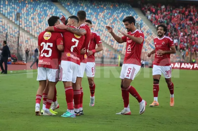 صدام مكرر للأهلي.. ملك السوبر يتحدى طموح سيراميكا